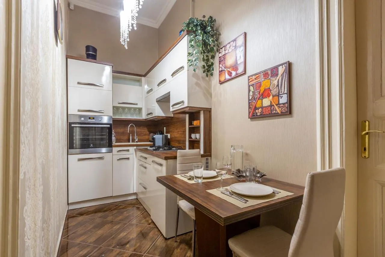 Luxury Central Home Next To The New York Cafe Budapest 0*,  Hungary
