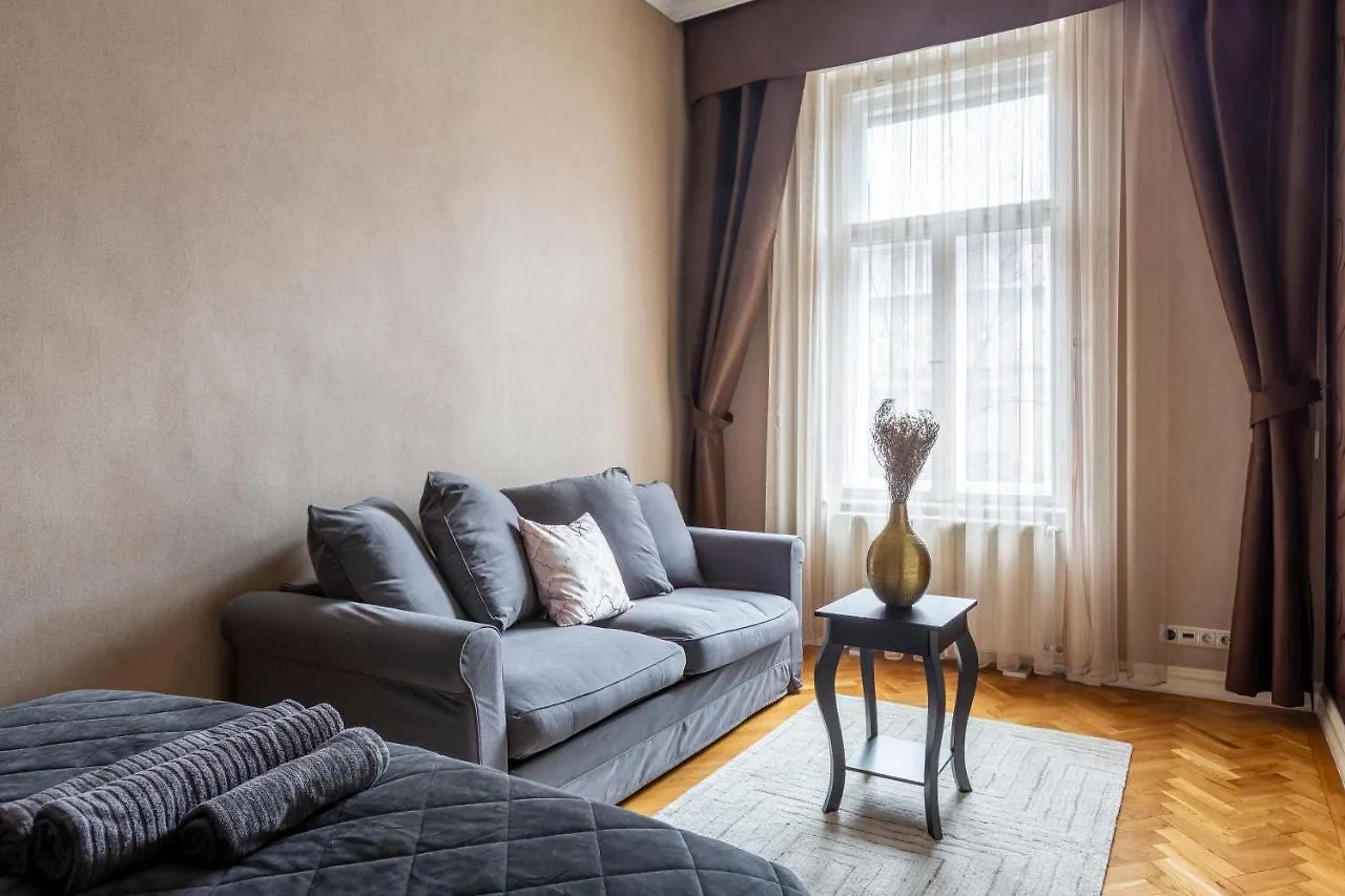 Luxury Central Home Next To The New York Cafe Budapest 0*,  Hungary