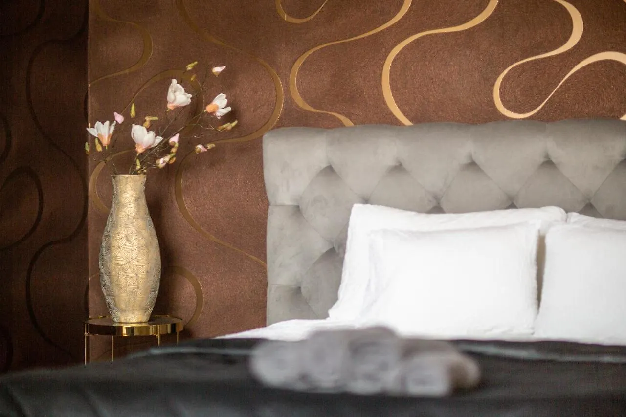 Apartment Luxury Central Home Next To The New York Cafe Budapest Hungary
